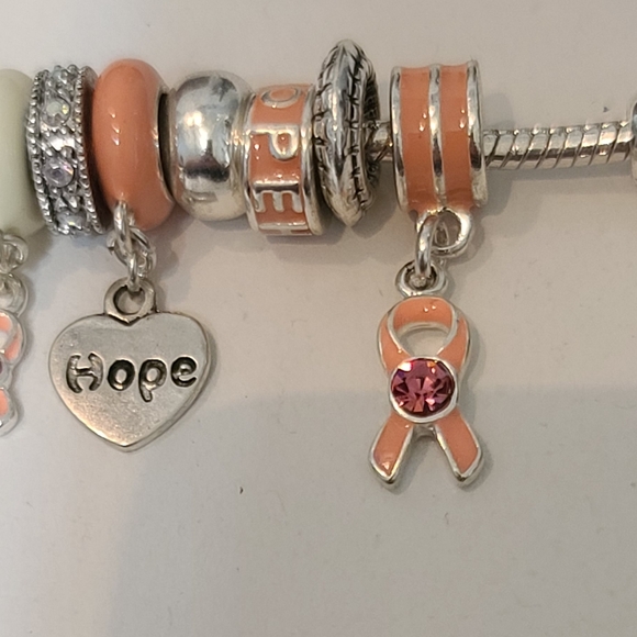 Pink Cancer Ribbon 15 Charm bracelot - Picture 3 of 6